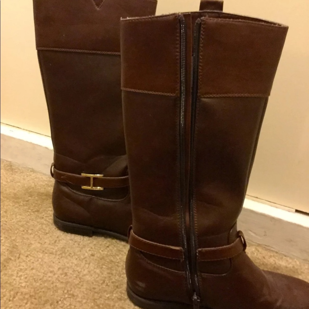 boots - Picture 2 of 2